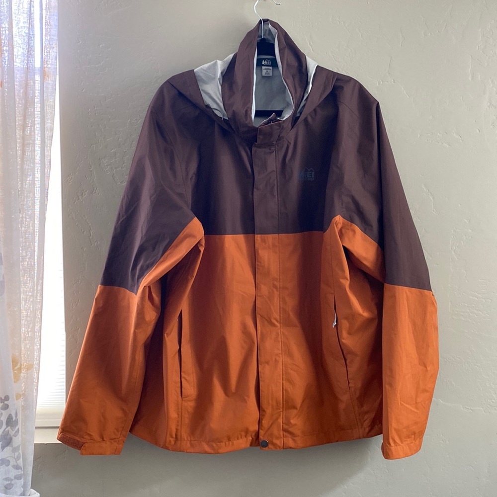 REI Orange Rainier Rain Jacket Mens XL